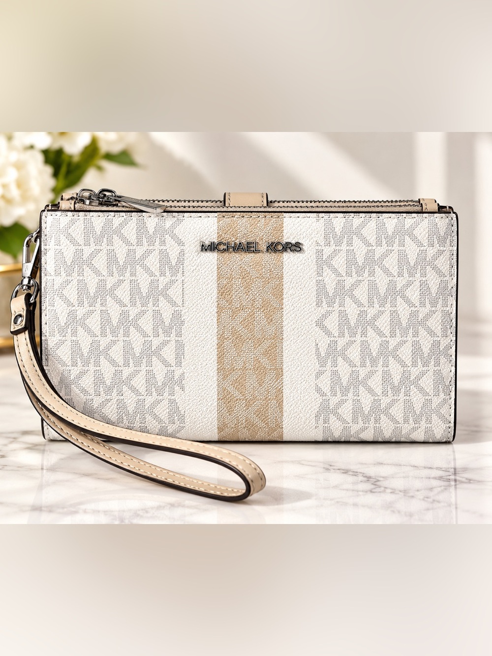 Michael Kors Jet Set Travel Double Zip Wristlet Optic White Multi EUC